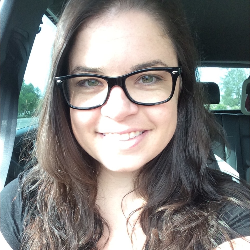 Meet your Posher, Amber